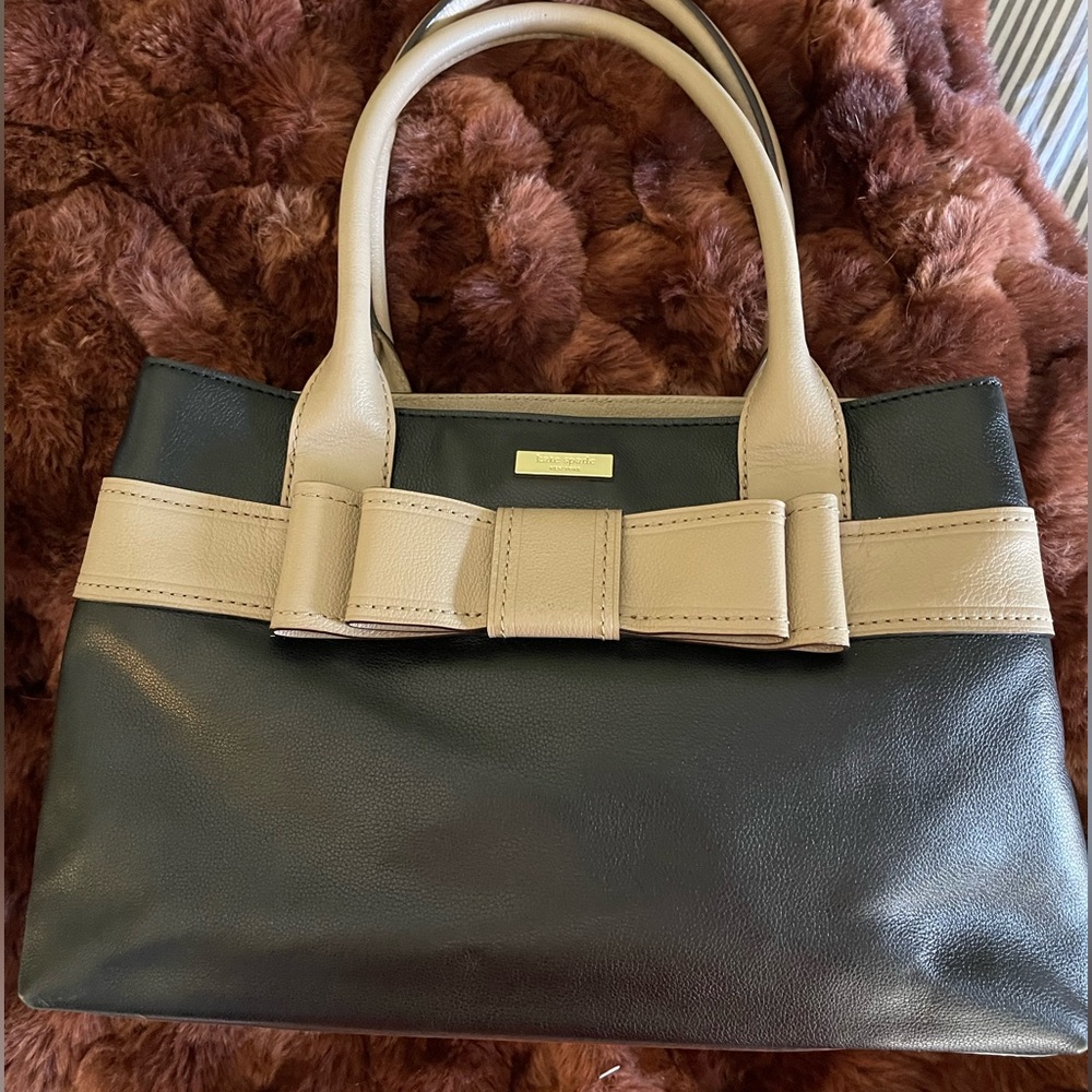 EUC kate spade Villabella Avenue Elena bag
